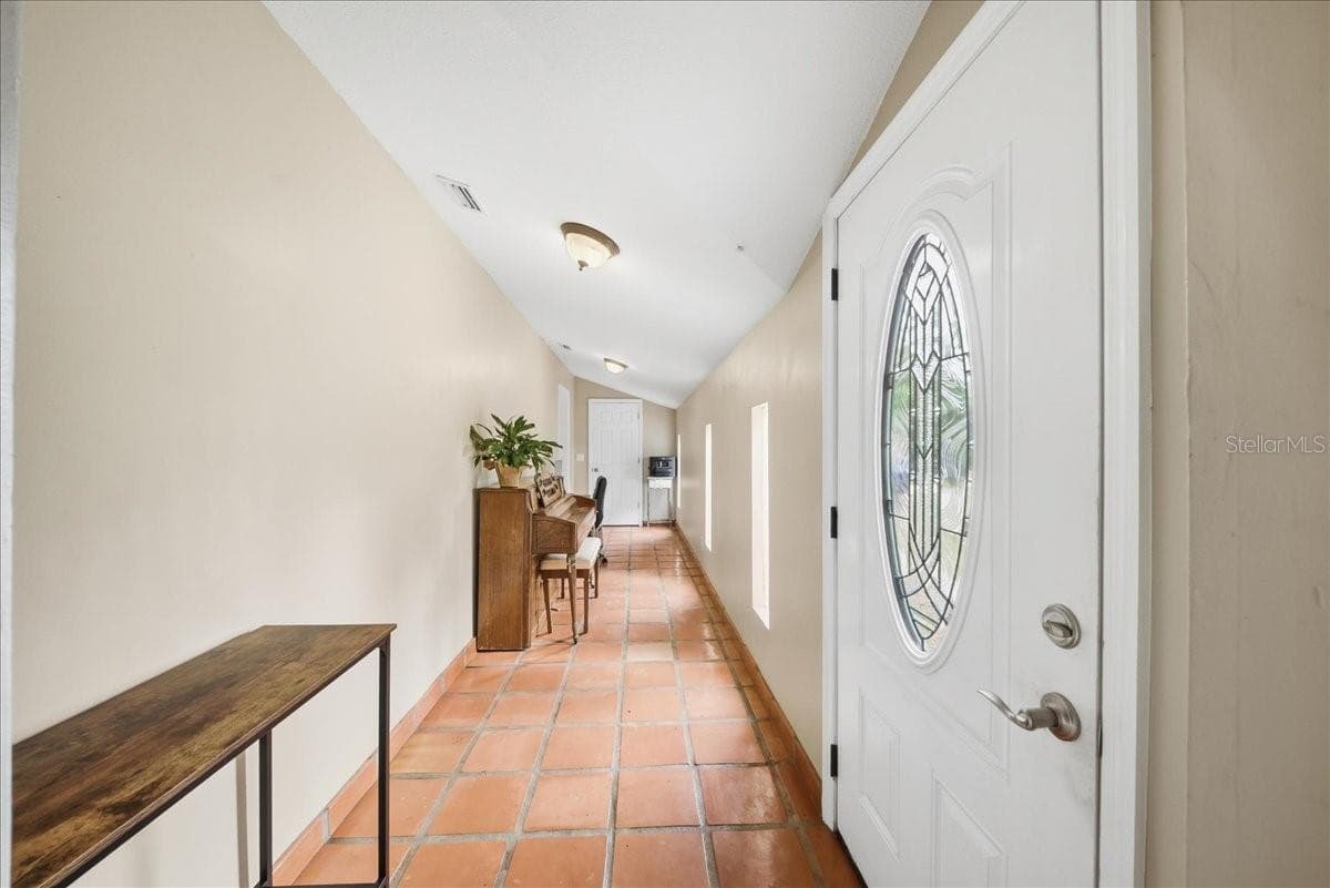 Main House - Hallway #2 - 8095 ROSE AVE, ORLANDO