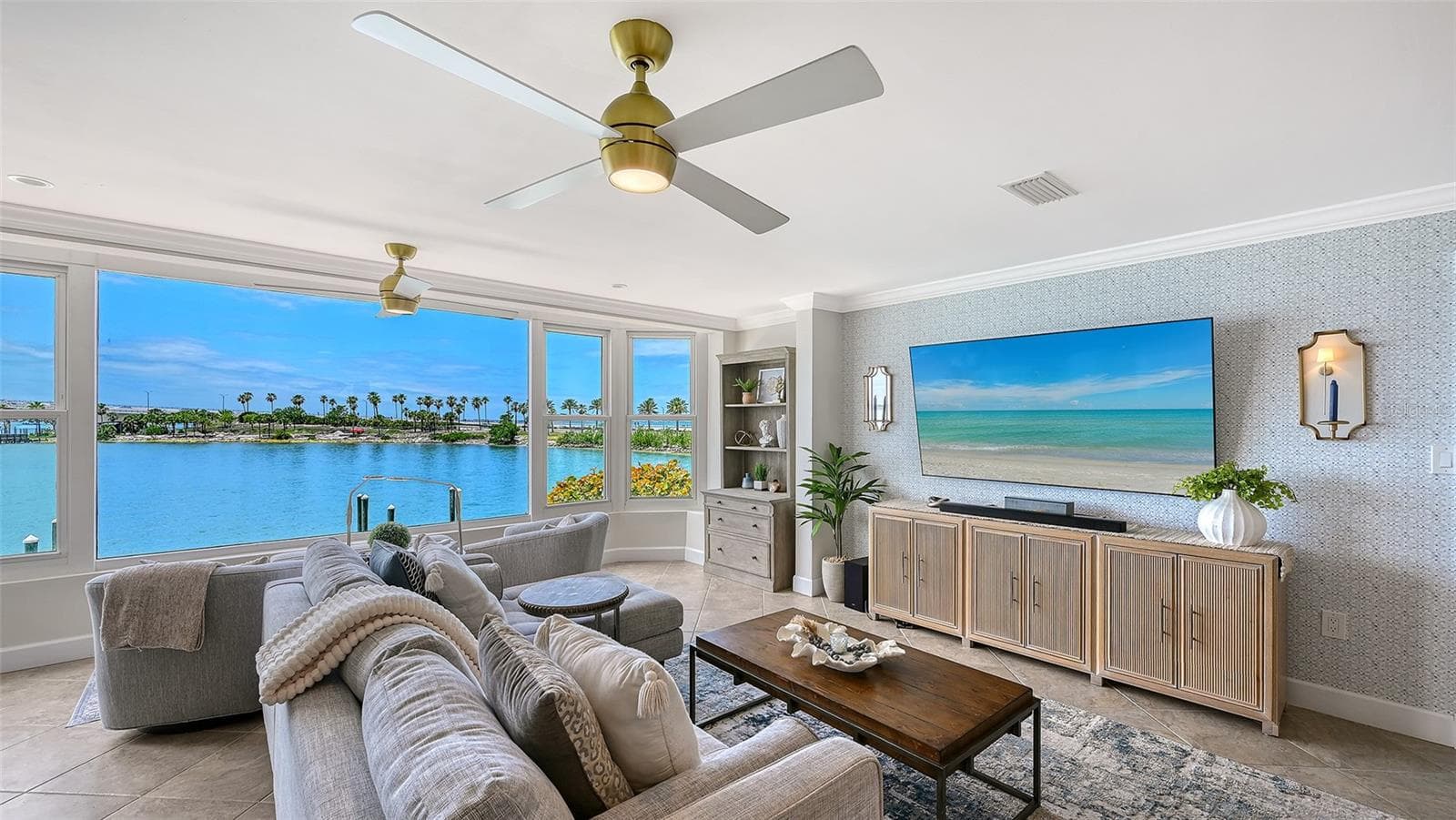 Condominium at 174 GOLDEN GATE POINT #22, SARASOTA, photo 5 of 58