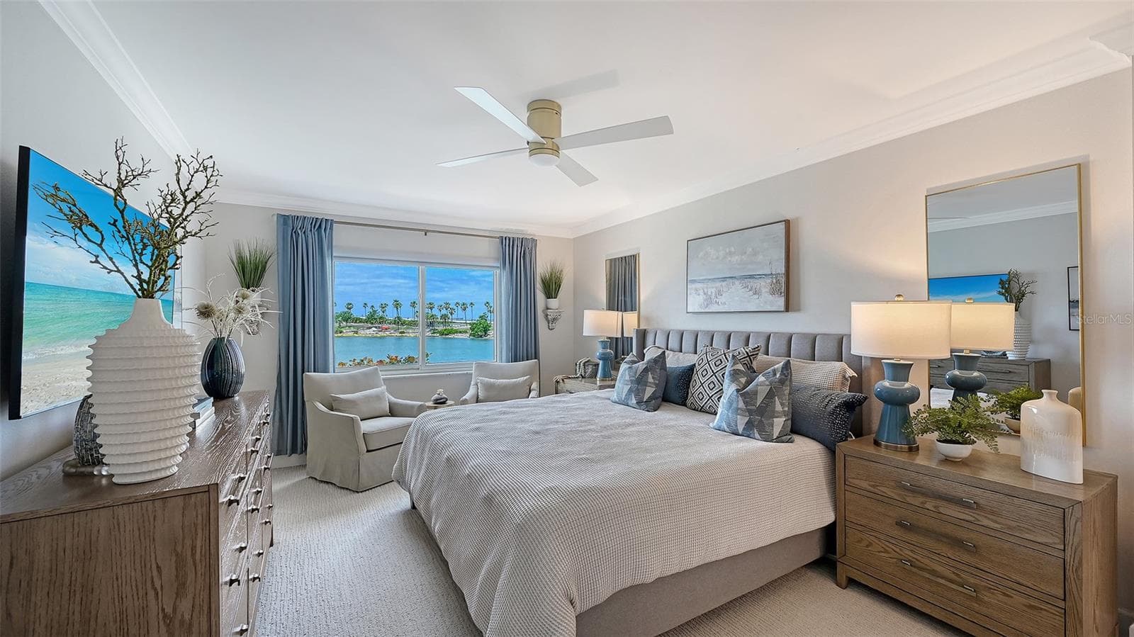 Condominium at 174 GOLDEN GATE POINT #22, SARASOTA, photo 17 of 58