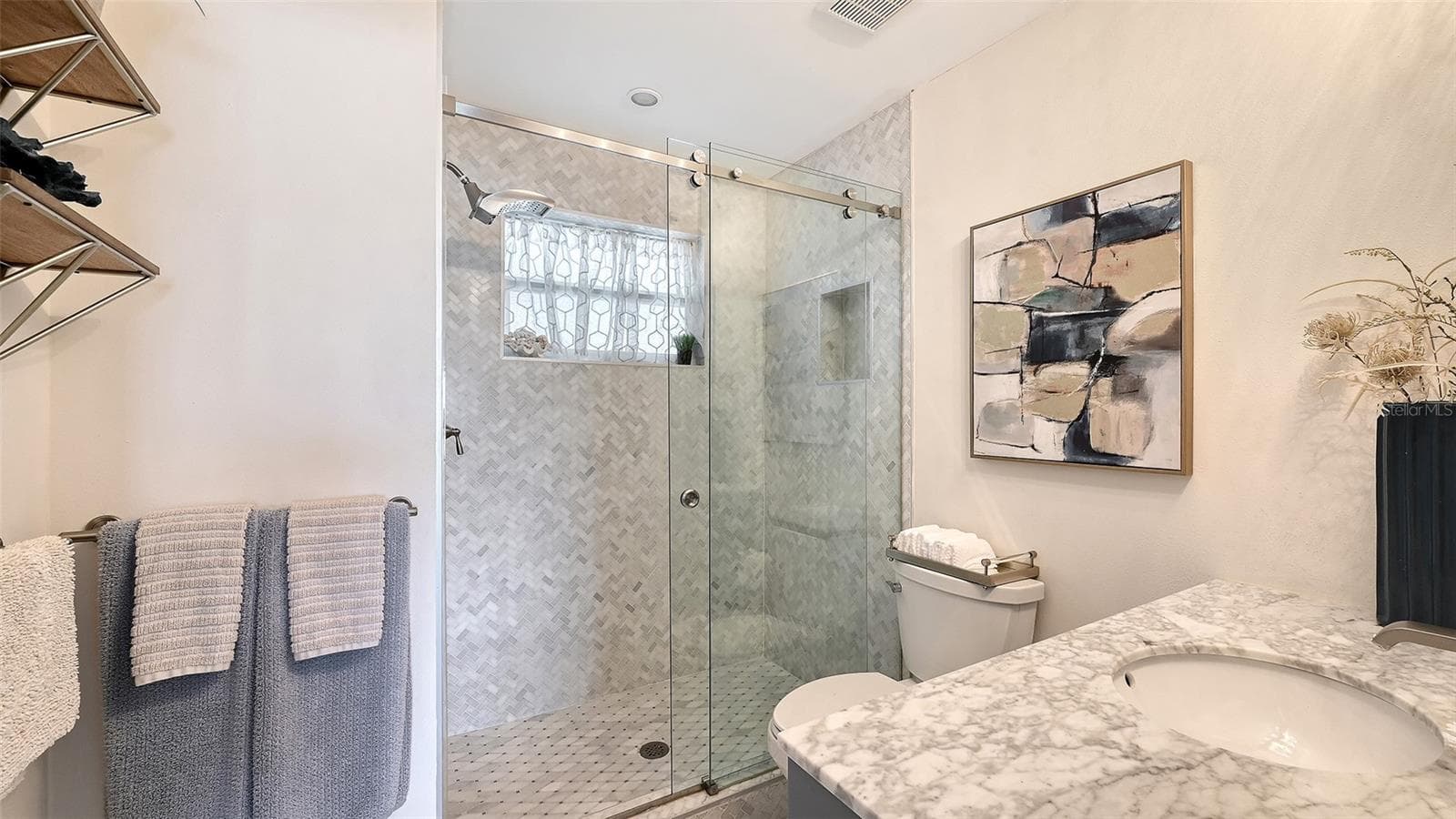 Condominium at 174 GOLDEN GATE POINT #22, SARASOTA, photo 21 of 58