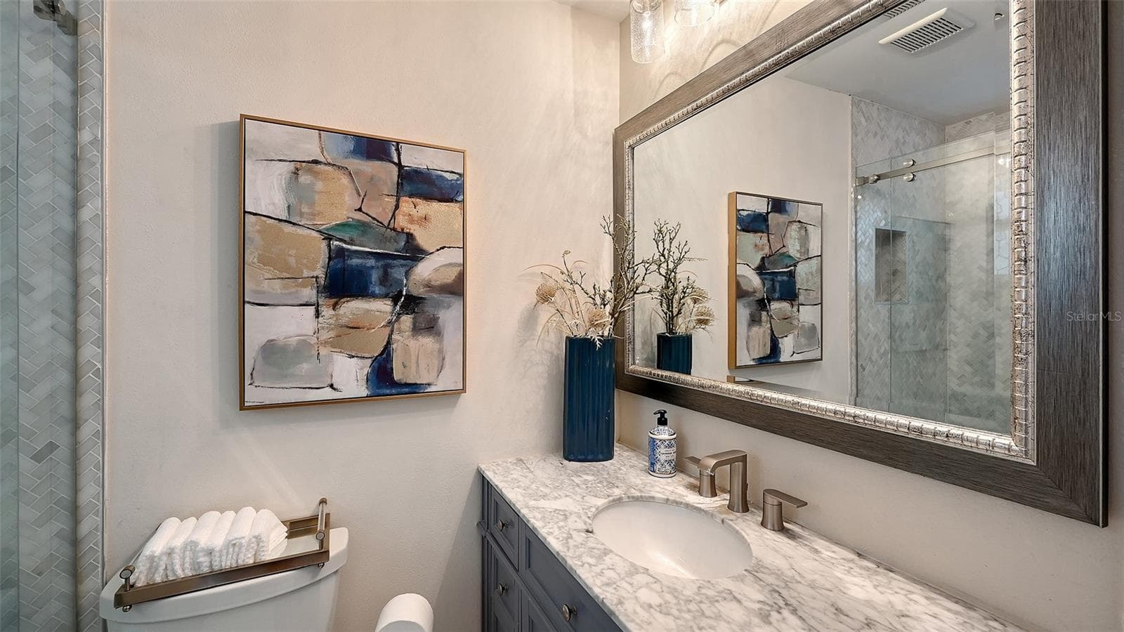Condominium at 174 GOLDEN GATE POINT #22, SARASOTA, photo 22 of 58