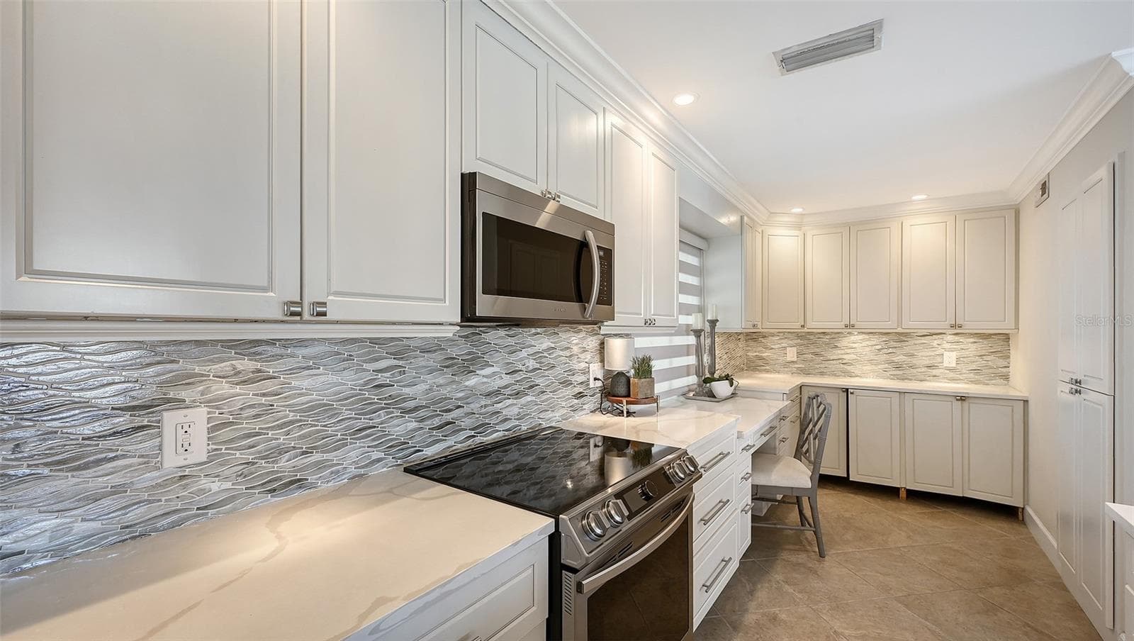 Condominium at 174 GOLDEN GATE POINT #22, SARASOTA, photo 29 of 58