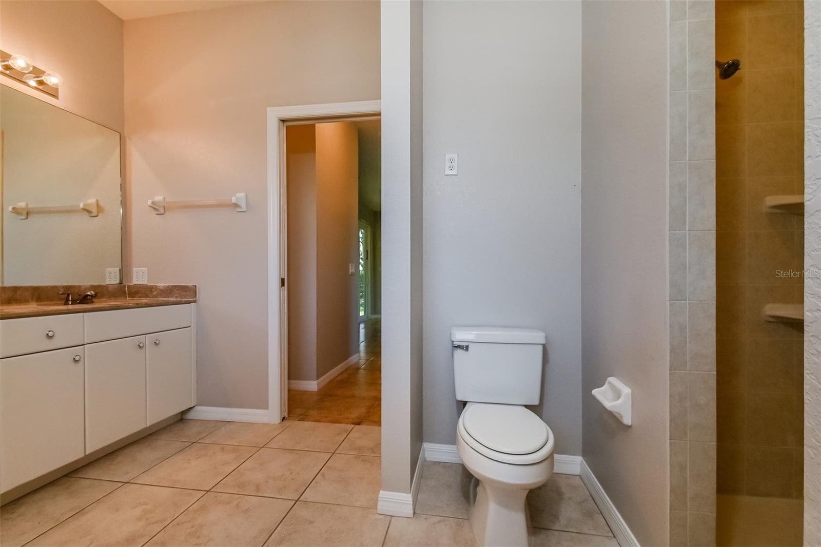 Single Family Residence at 4141 MERMELL CIR, NORTH PORT, photo 9 of 15