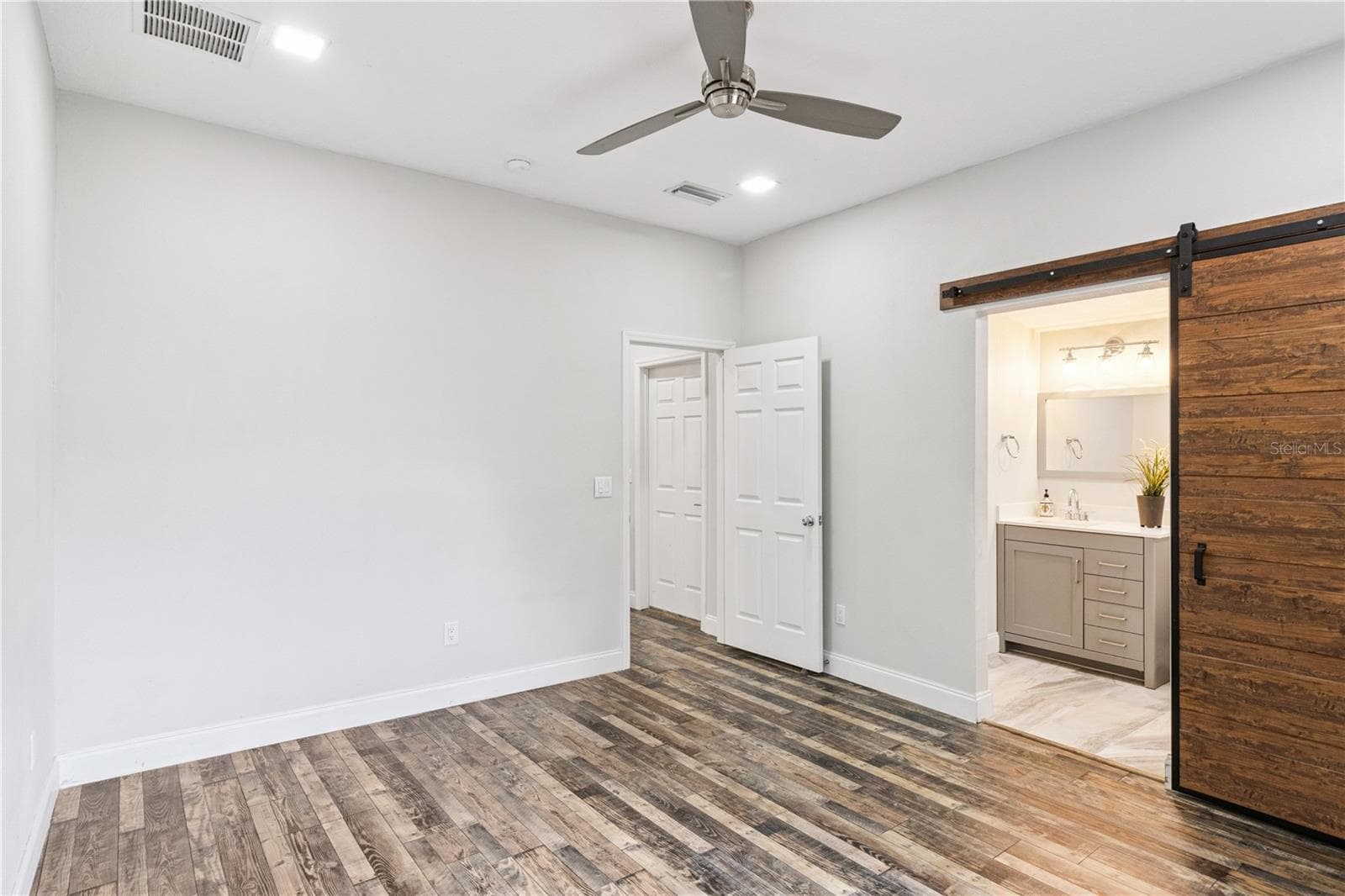 Single Family Residence at 945 GORDON AVE, BARTOW, photo 29 of 37