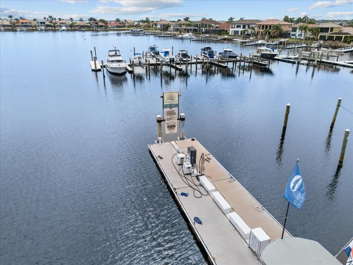 Fuel Dock - 102 RIVIERA DUNES WAY #N-21, PALMETTO