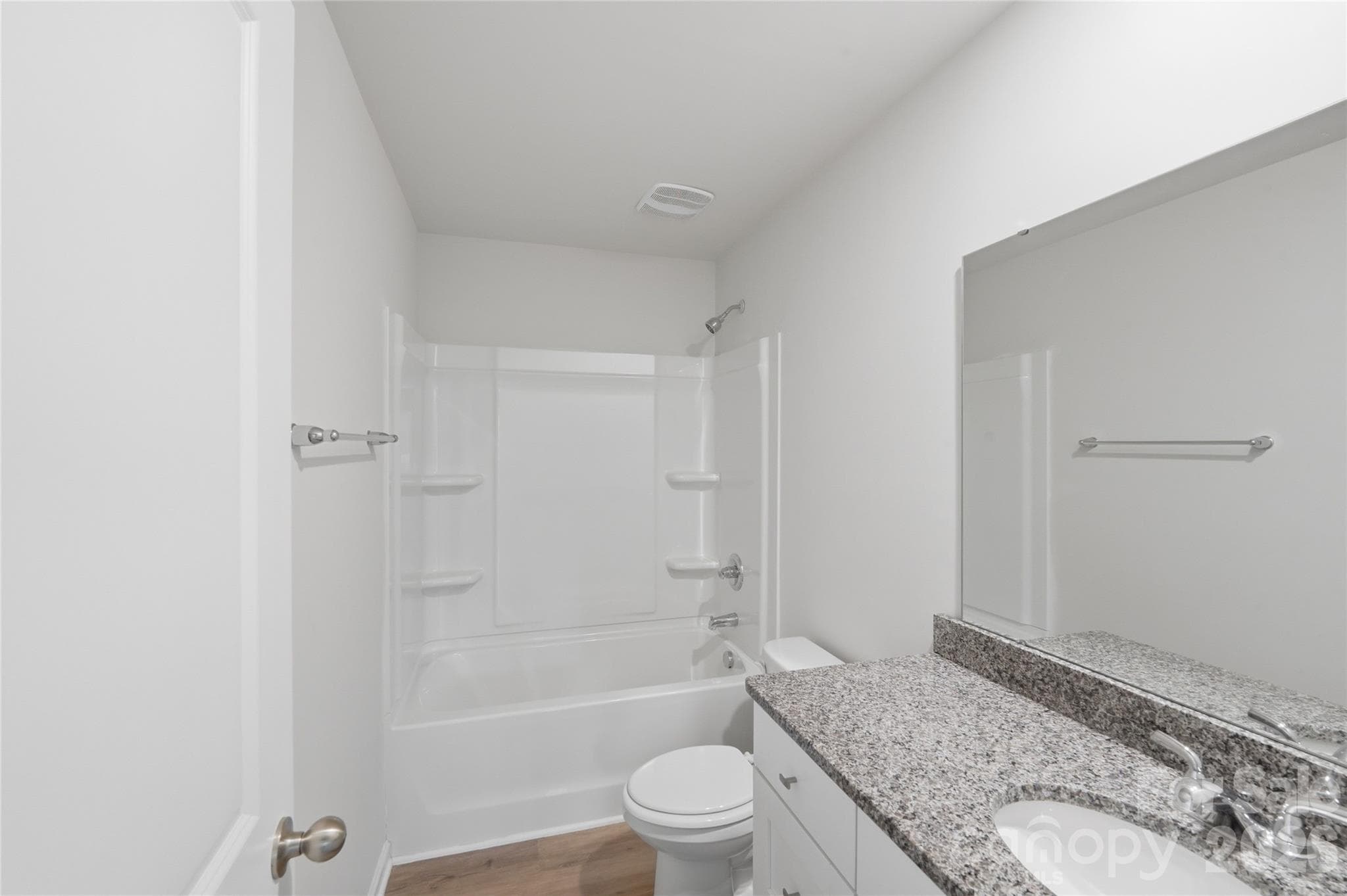 Single Family Residence at 242 Landers Chapel Road, Lincolnton, photo 5 of 33