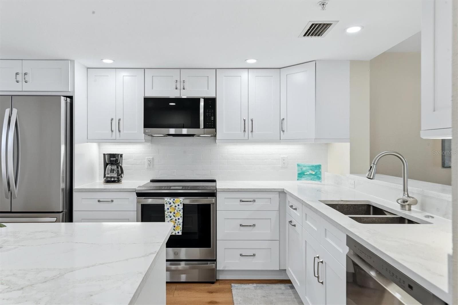 Kitchen - 9320 CLUBSIDE CIR #2209, SARASOTA