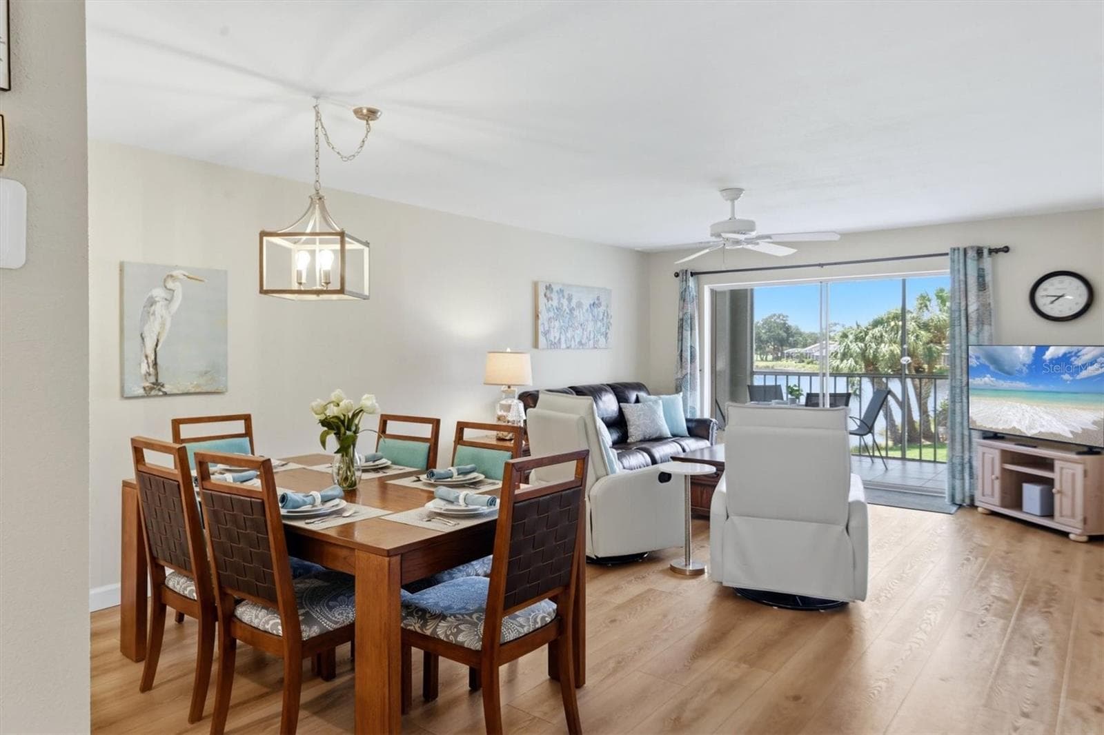 Dining room/living room - 9320 CLUBSIDE CIR #2209, SARASOTA