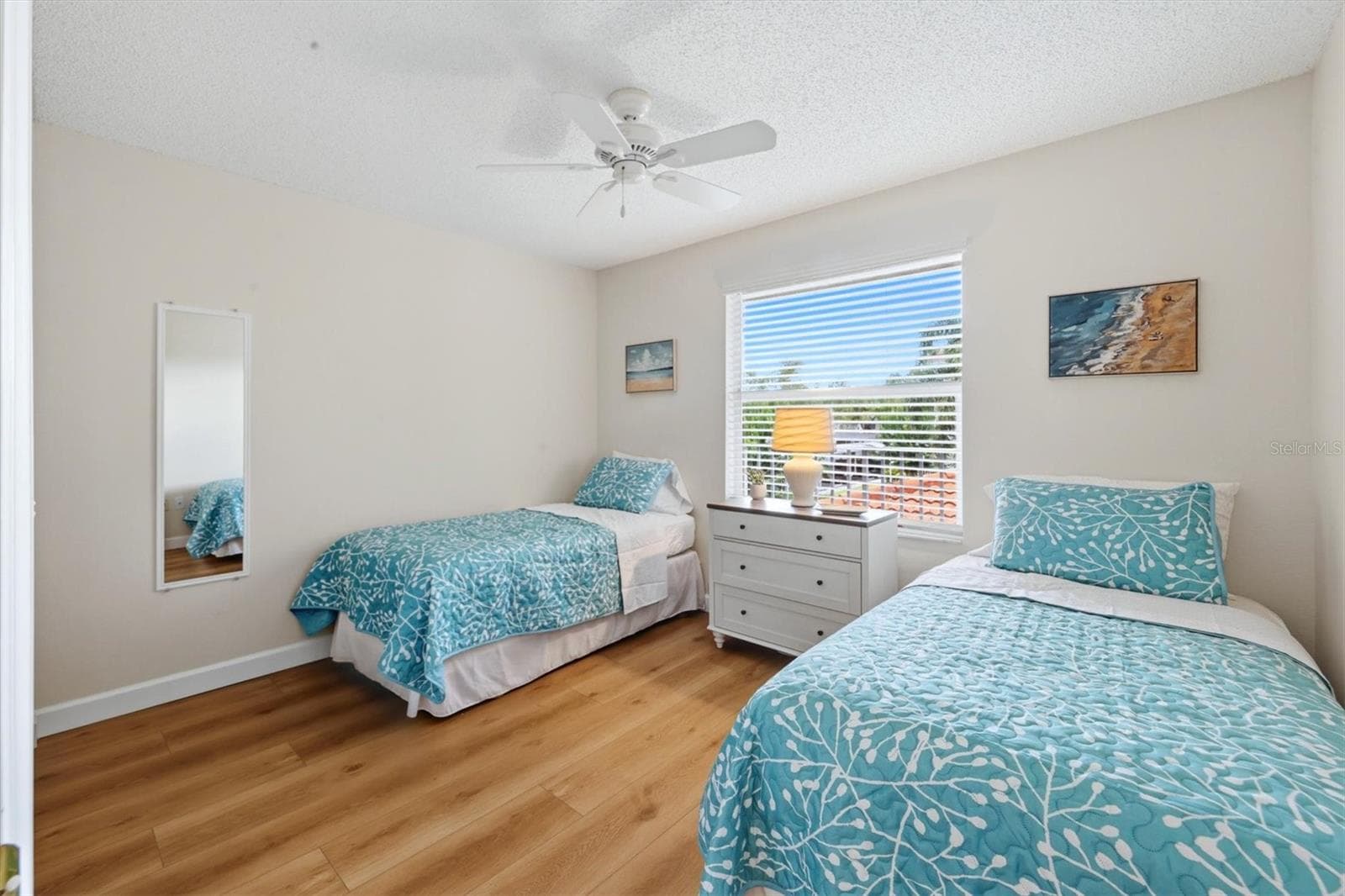 Guest bedroom - 9320 CLUBSIDE CIR #2209, SARASOTA
