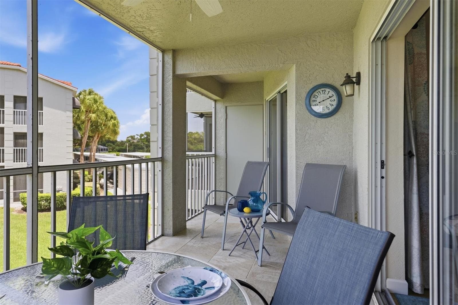 Lanai - 9320 CLUBSIDE CIR #2209, SARASOTA