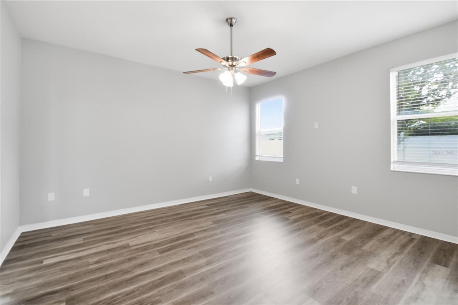Single Family Residence at 427 FERN GULLEY DR, SEFFNER, photo 23 of 51