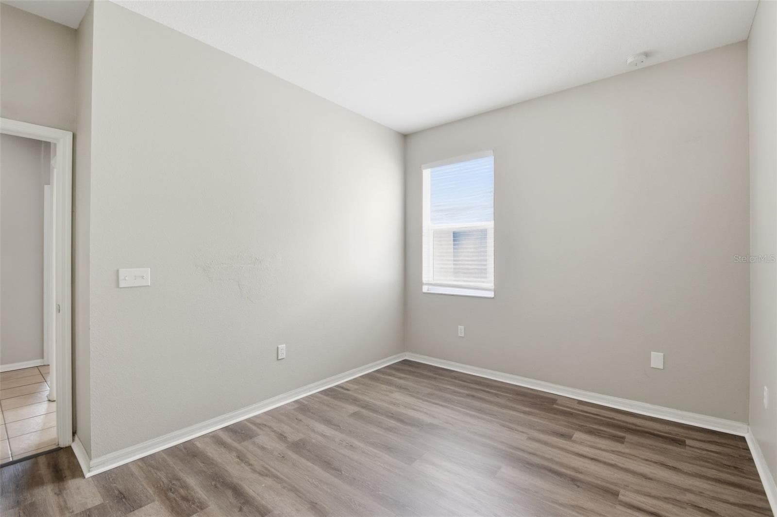Single Family Residence at 427 FERN GULLEY DR, SEFFNER, photo 31 of 51