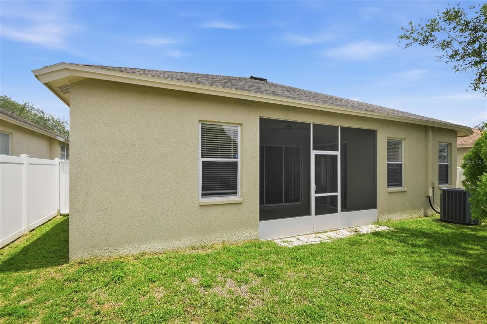 Single Family Residence at 427 FERN GULLEY DR, SEFFNER, photo 50 of 51
