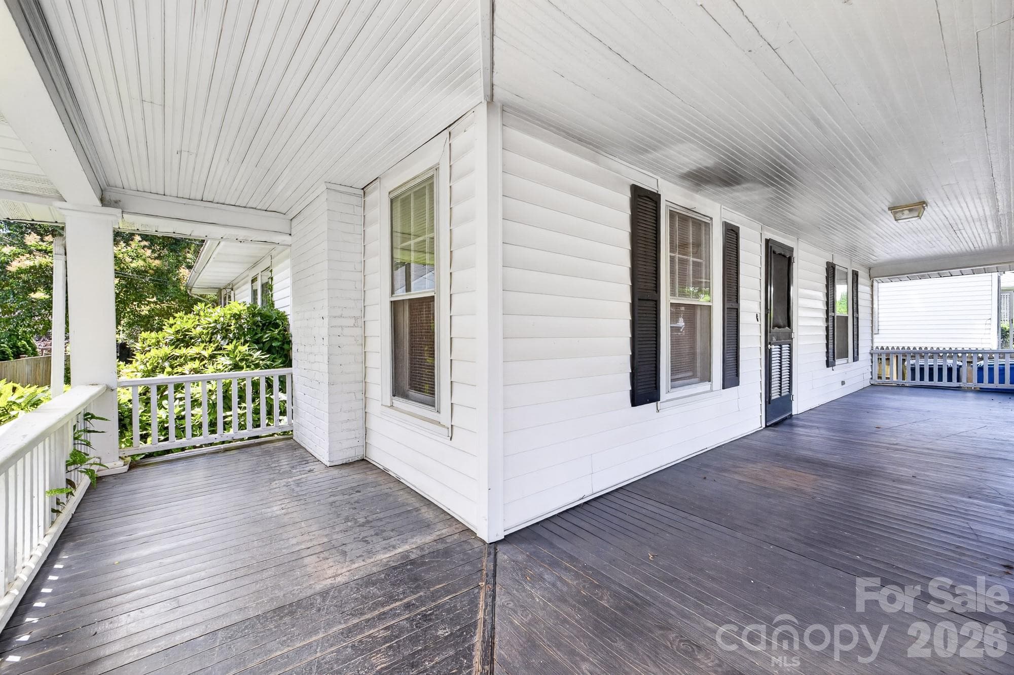 Single Family Residence at 11 Cedar Street, Belmont, photo 6 of 37