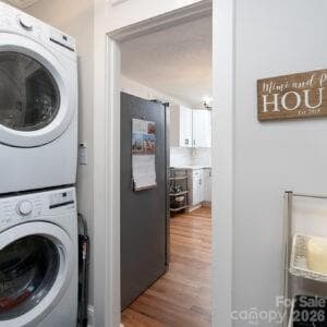 Laundry - 103 Hemlock Avenue, Kannapolis