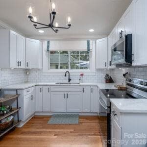 Single Family Residence at 103 Hemlock Avenue, Kannapolis, photo 16 of 32