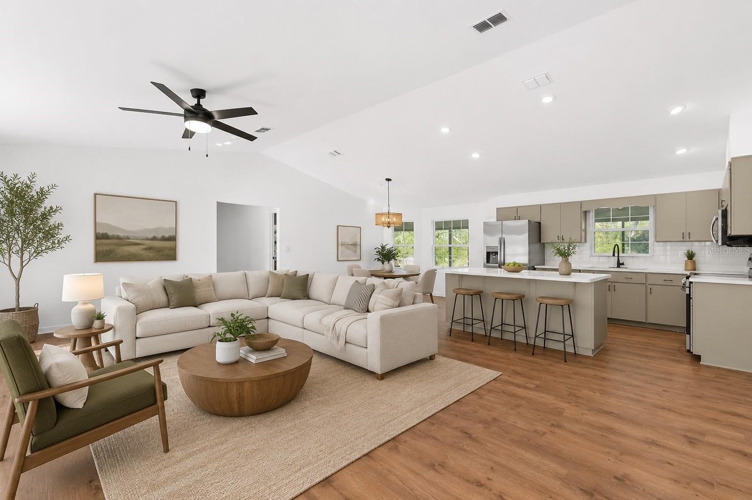 virtual staging - 957 NE 354TH AVE, OLD TOWN