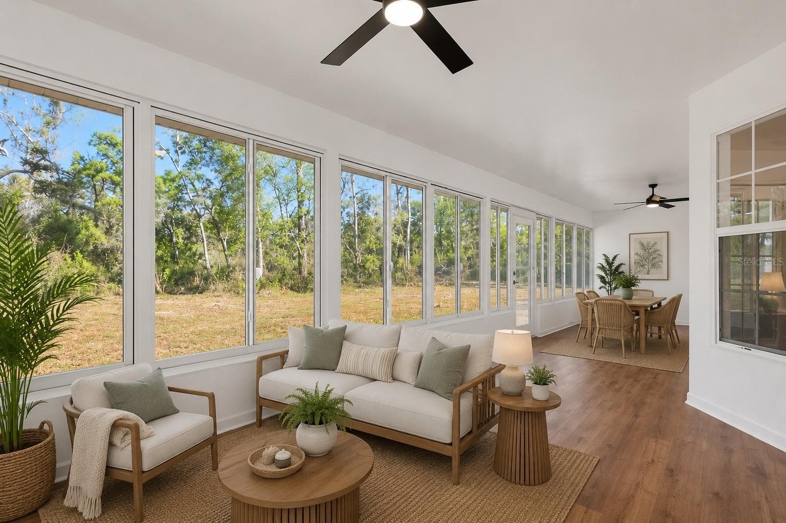 virtual staging- Florida room - 957 NE 354TH AVE, OLD TOWN