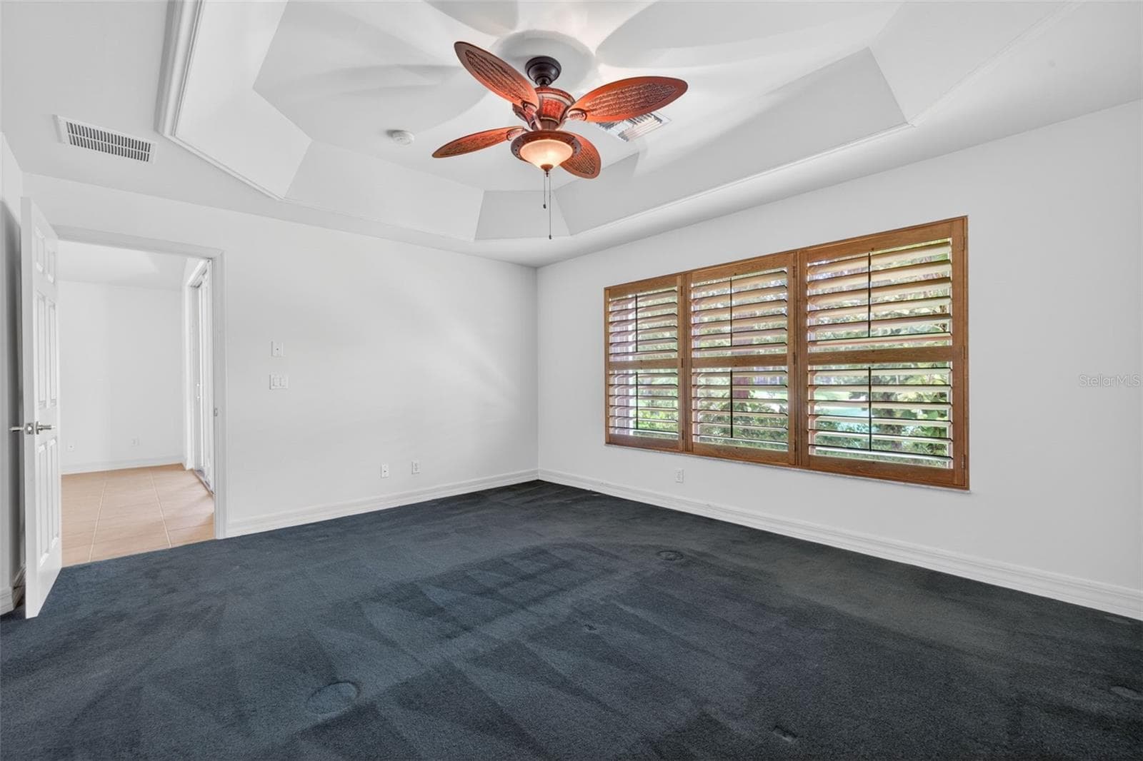 Master Bedroom - 1574 WINDAMERE LN, NAPLES