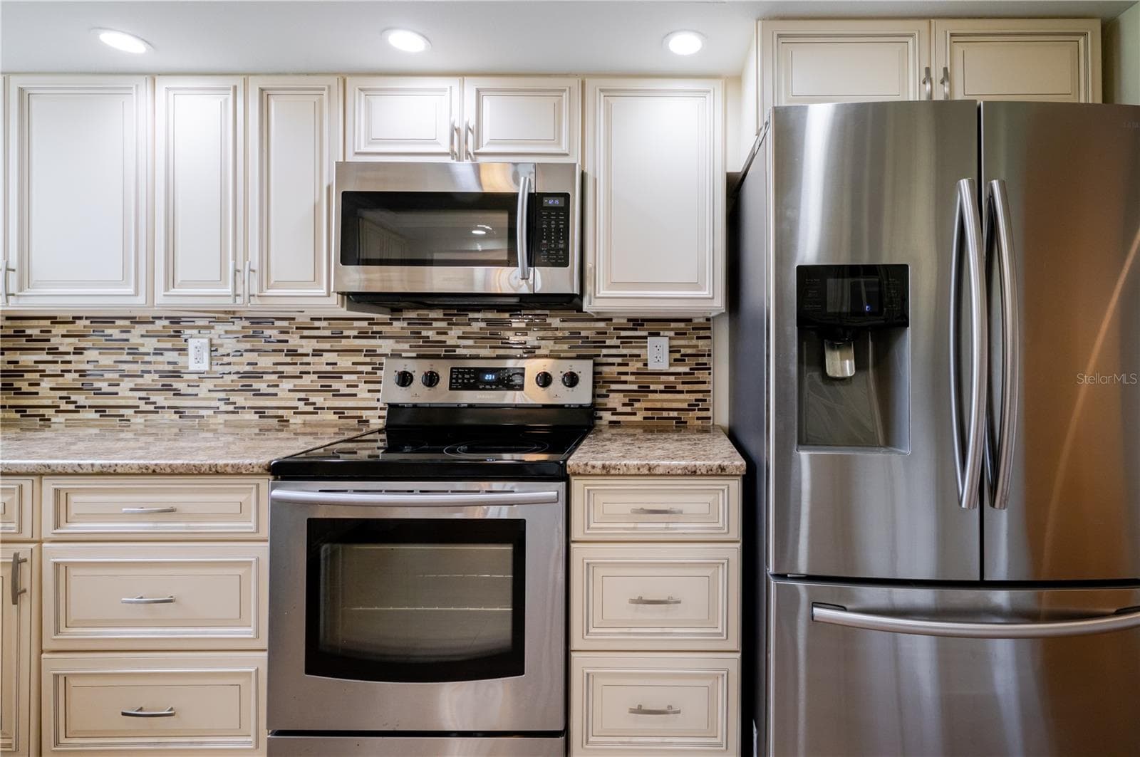 Condominium at 6267 MIDNIGHT PASS RD #306, SARASOTA, photo 14 of 86