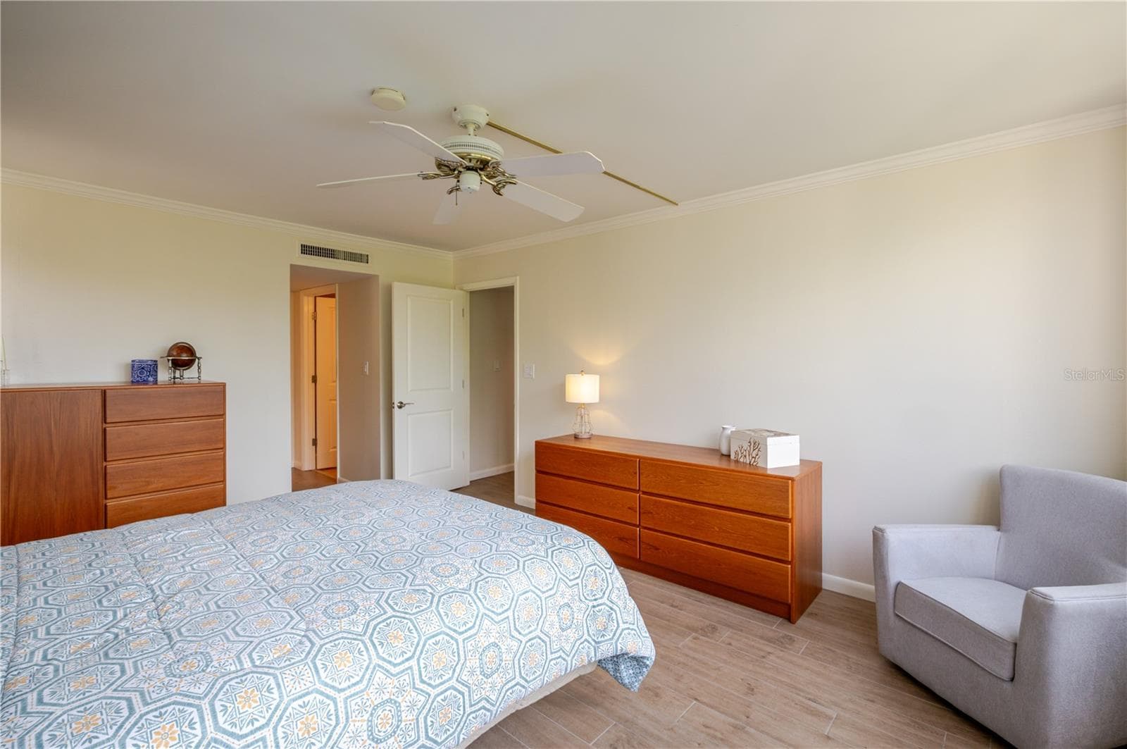 Condominium at 6267 MIDNIGHT PASS RD #306, SARASOTA, photo 36 of 86