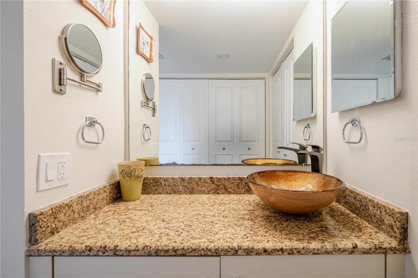Condominium at 6267 MIDNIGHT PASS RD #306, SARASOTA, photo 39 of 86