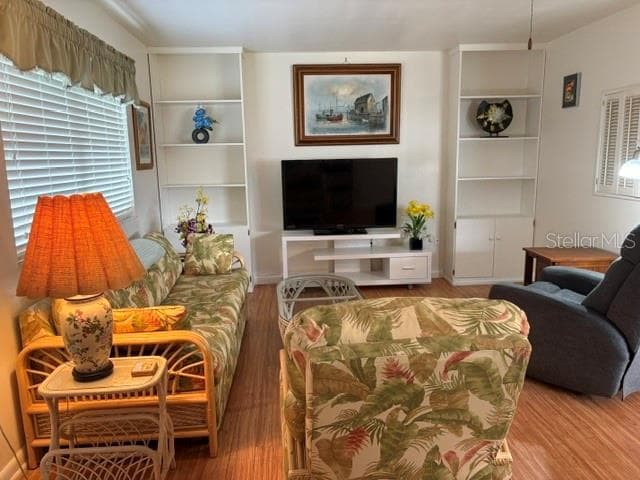 LIVING ROOM - 1901 ANDOVER WAY #26, SUN CITY CENTER