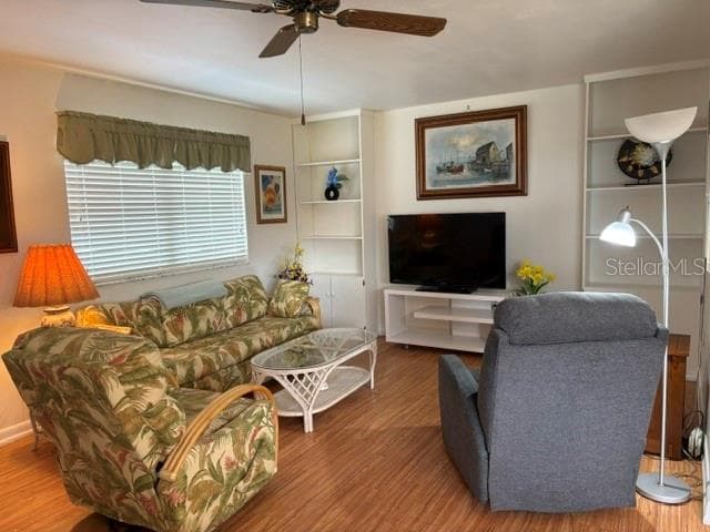 LIVING ROOM - 1901 ANDOVER WAY #26, SUN CITY CENTER