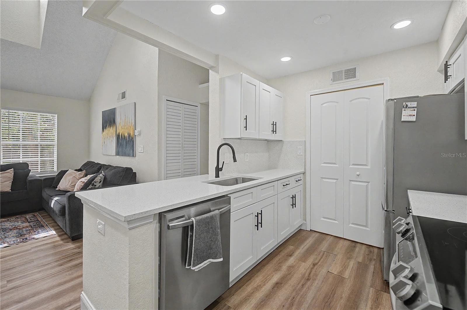 Condominium at 3266 HAVILAND CT #303, PALM HARBOR, photo 17 of 62