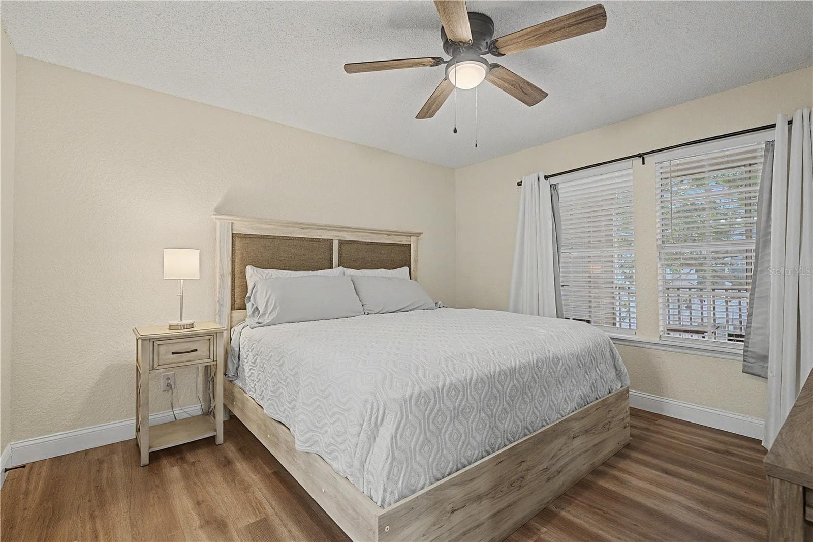 Condominium at 3266 HAVILAND CT #303, PALM HARBOR, photo 19 of 62
