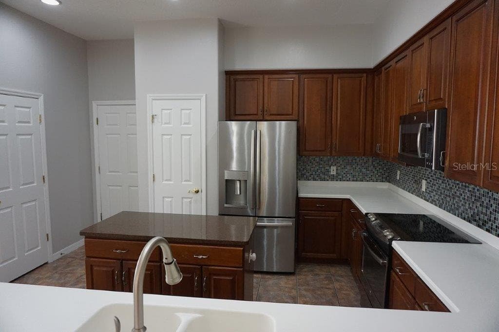 Townhouse at 8406 FRESCADA CT, ORLANDO, photo 6 of 32