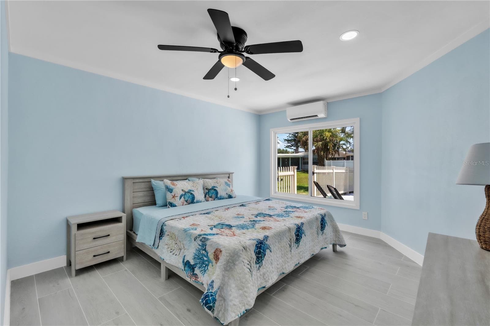 Single Family Residence at 445 63RD ST, HOLMES BEACH, photo 19 of 46