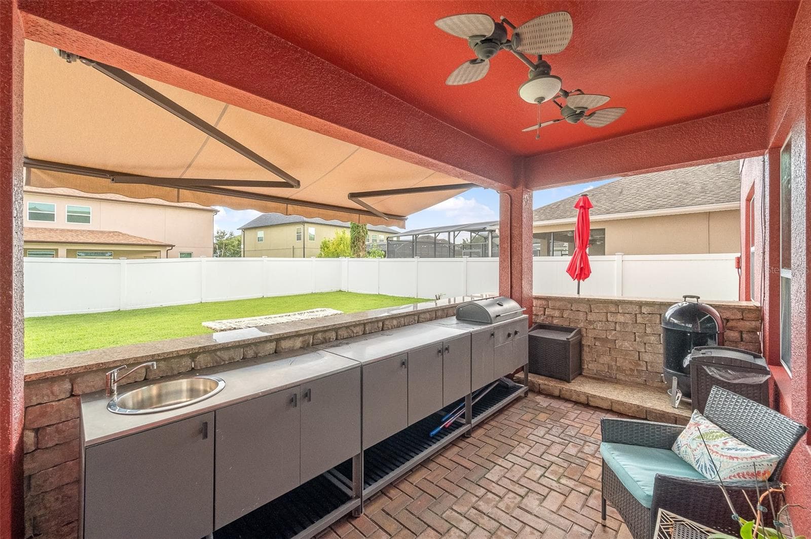 New Outdoor Kitchen - 2711 CYPRESS TREE TRL, ST CLOUD