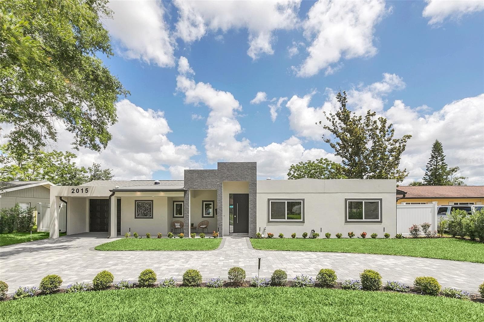 2015 SUMMERFIELD RD