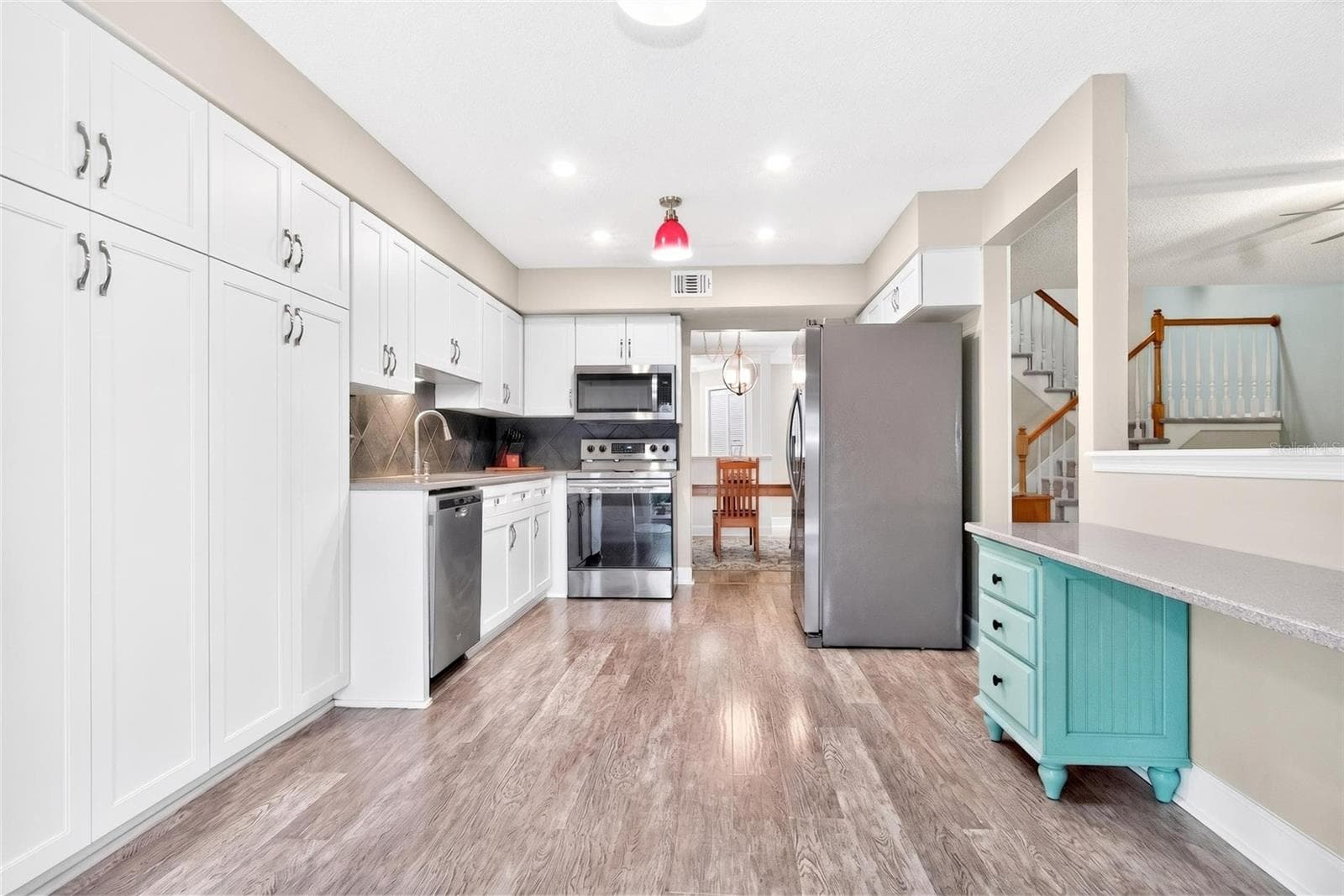 Townhouse at 2524 W BROOK LN, CLEARWATER, photo 14 of 51