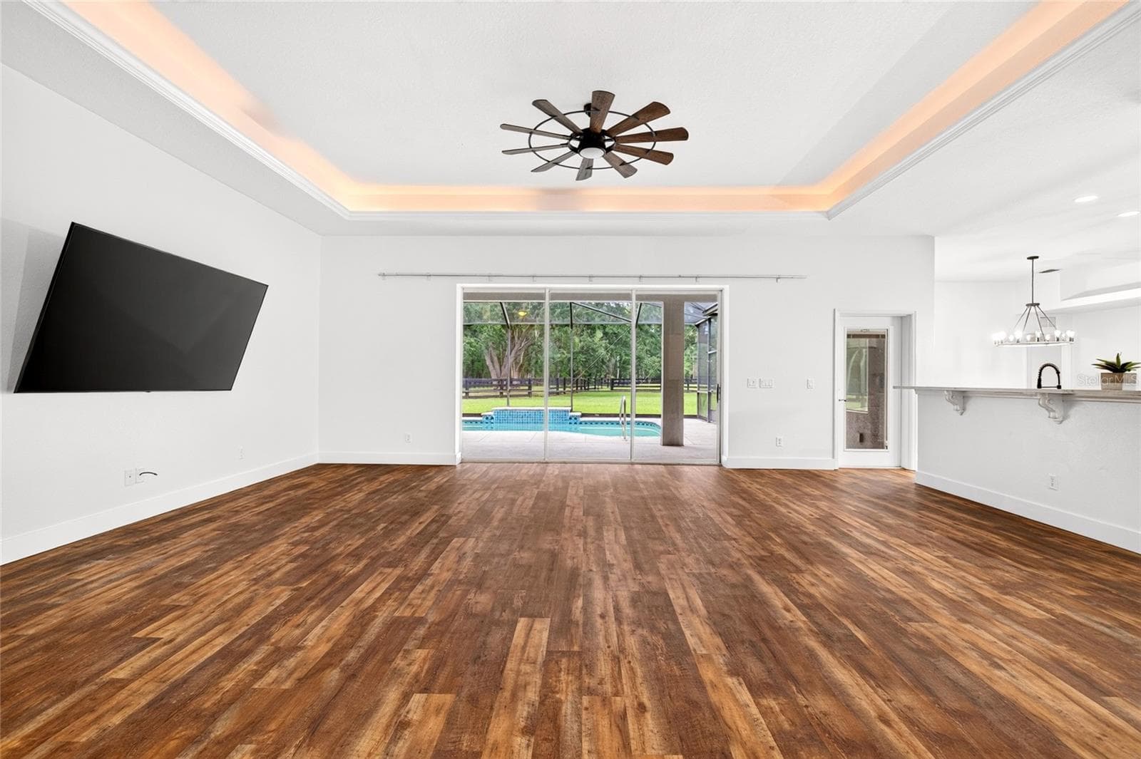 Living Room - 14144 NW 141ST AVE, WILLISTON