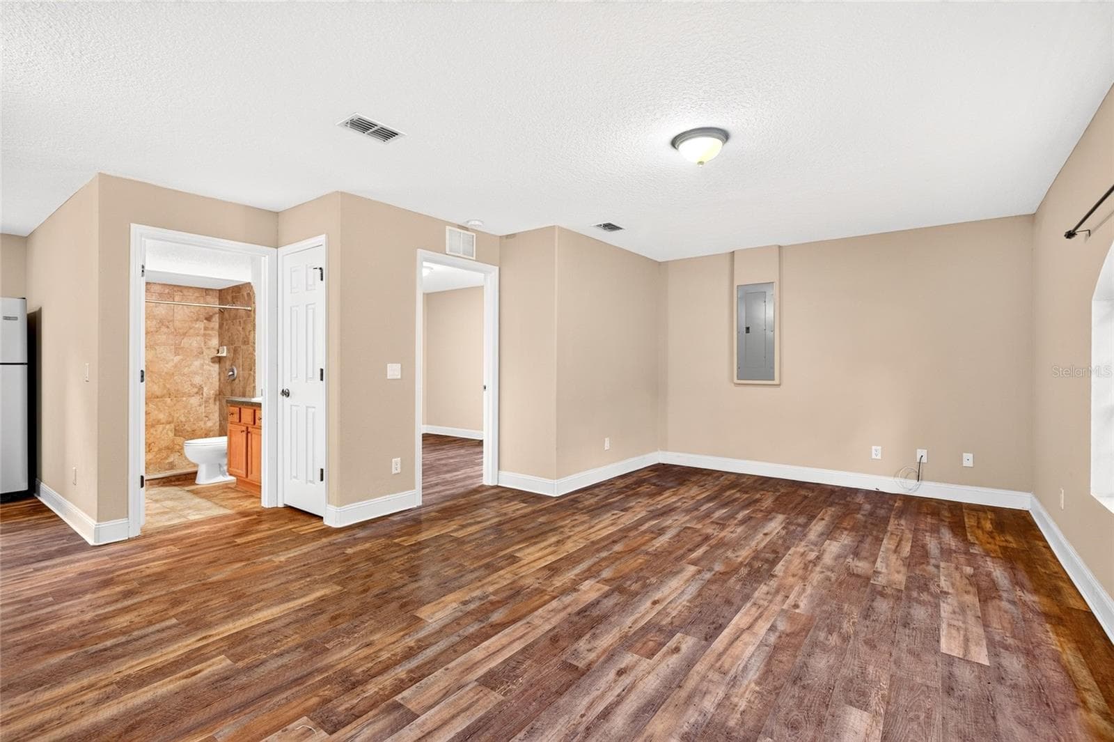 Guest House - Right Side - 14144 NW 141ST AVE, WILLISTON