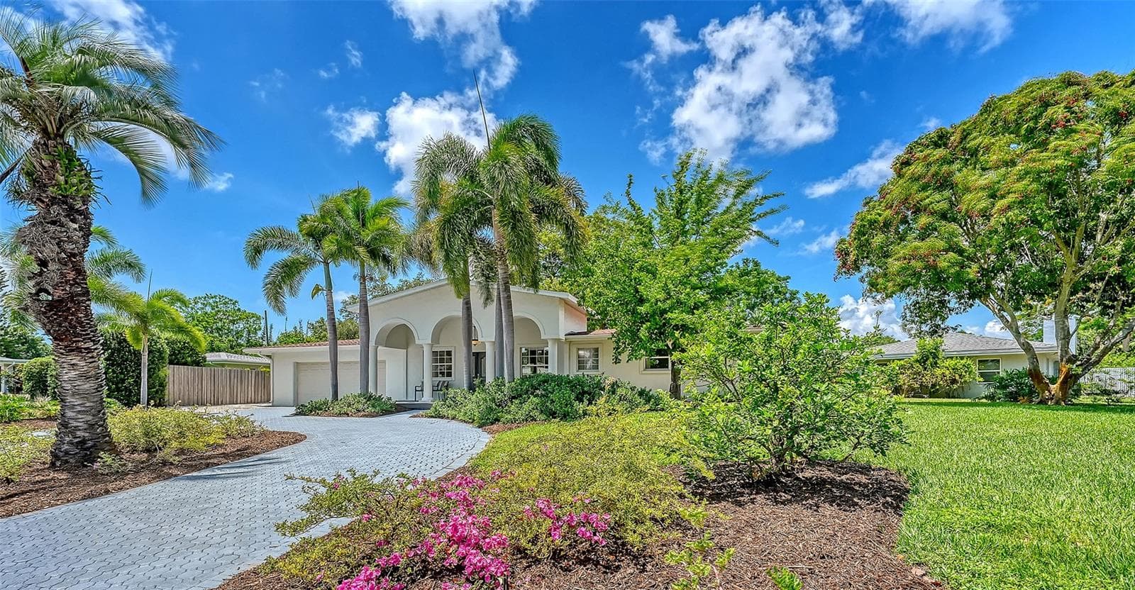 Single Family Residence at 2465 FOSTER LN, SARASOTA, photo 2 of 50