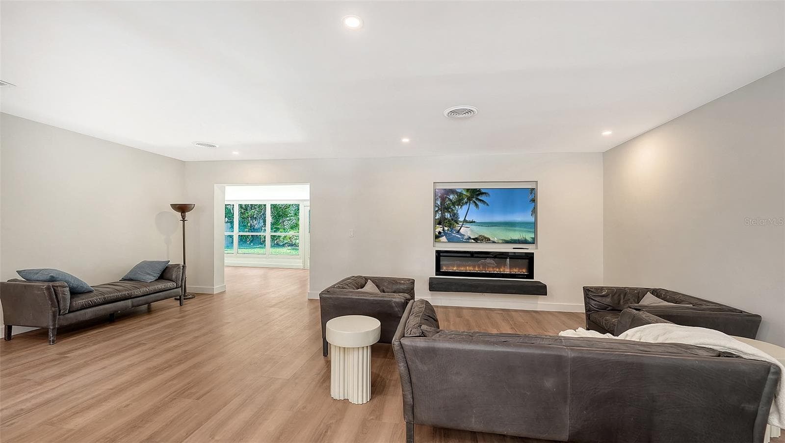 Single Family Residence at 2465 FOSTER LN, SARASOTA, photo 6 of 50