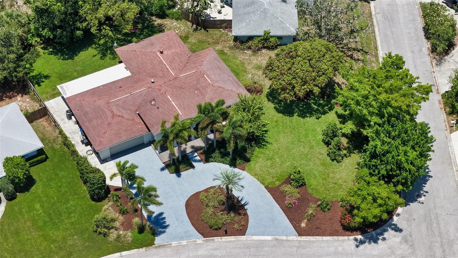 Single Family Residence at 2465 FOSTER LN, SARASOTA, photo 44 of 50