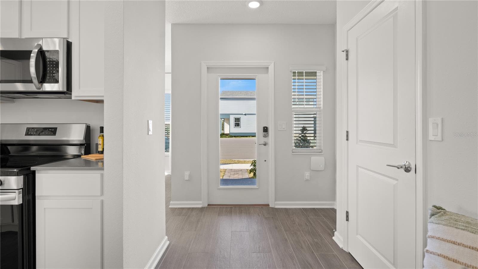 Entry - 6571 EASTWOOD CROSS DR, ORLANDO