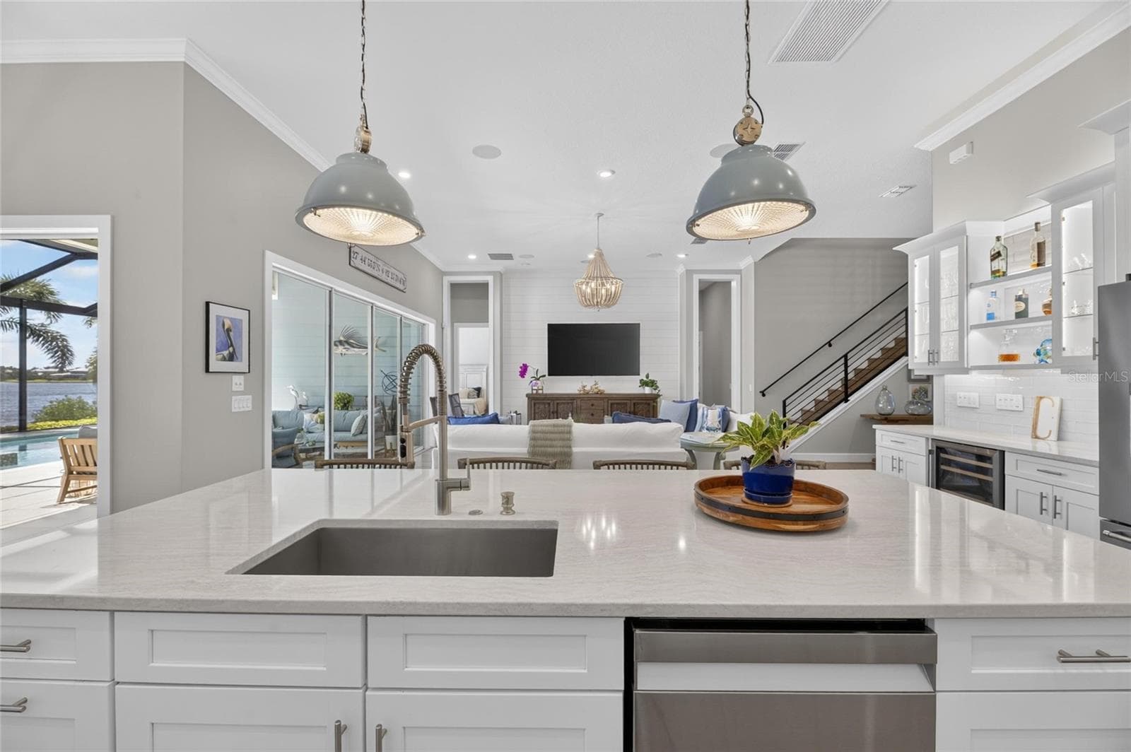 Single Family Residence at 825 MANNS HARBOR DR, APOLLO BEACH, photo 27 of 100