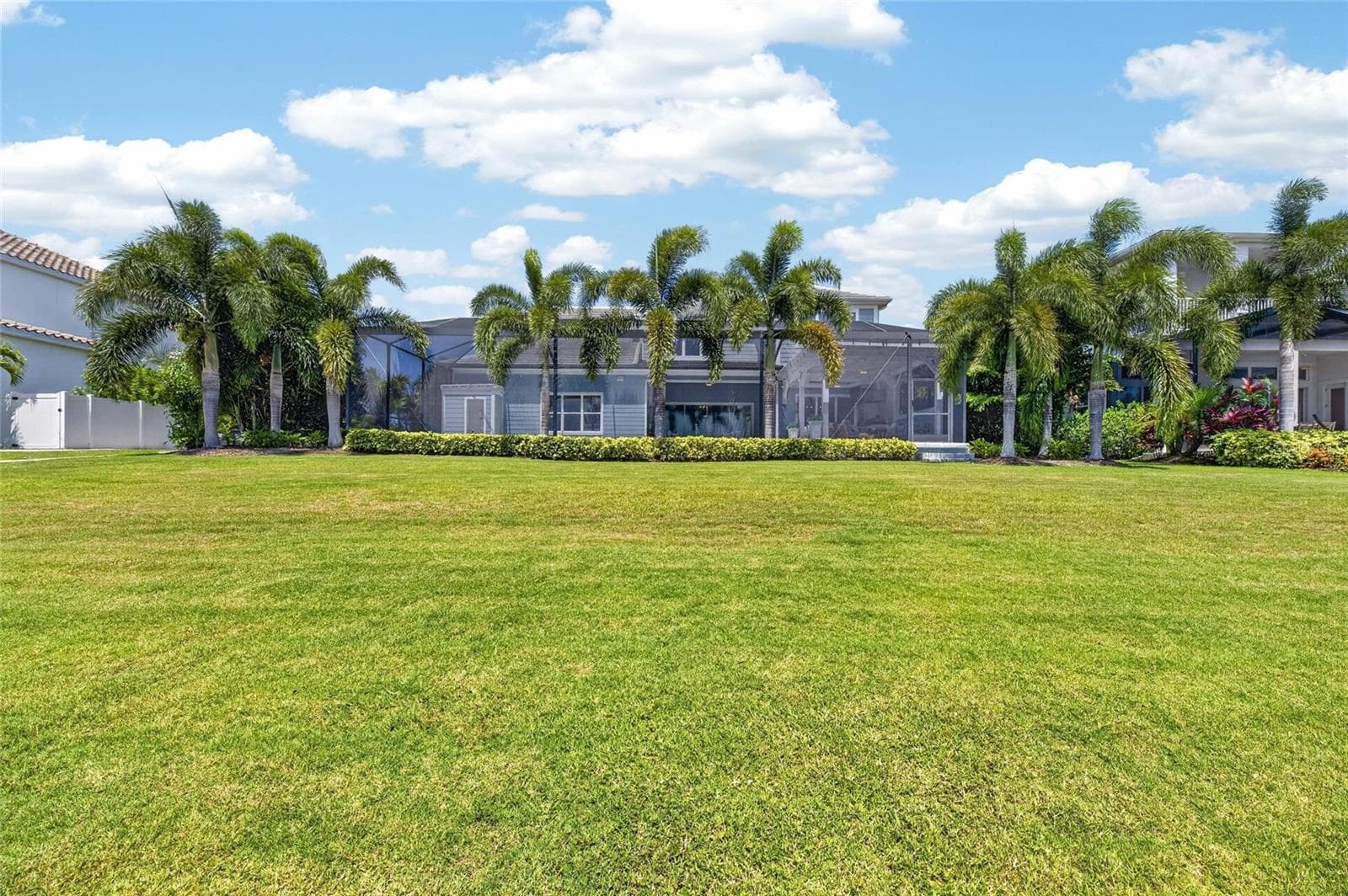 Single Family Residence at 825 MANNS HARBOR DR, APOLLO BEACH, photo 88 of 100
