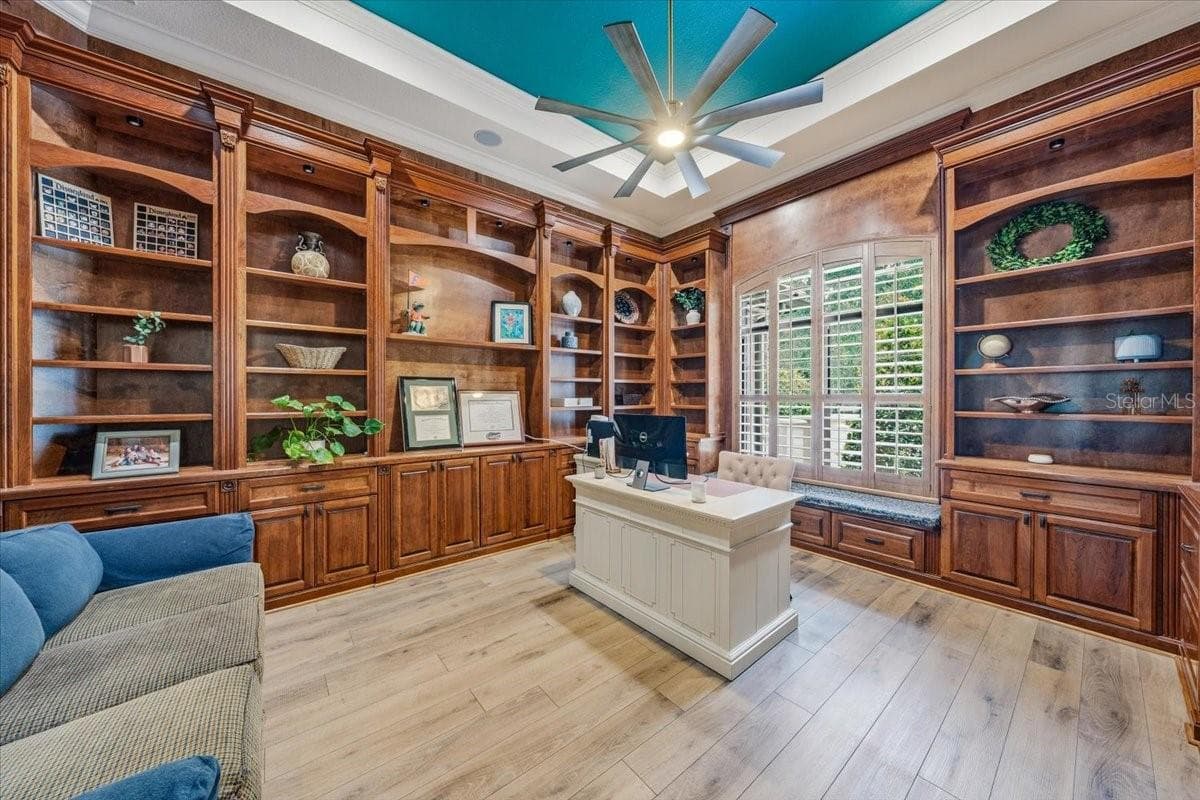 Single Family Residence at 16303 DUNLINDALE DR, LITHIA, photo 10 of 69