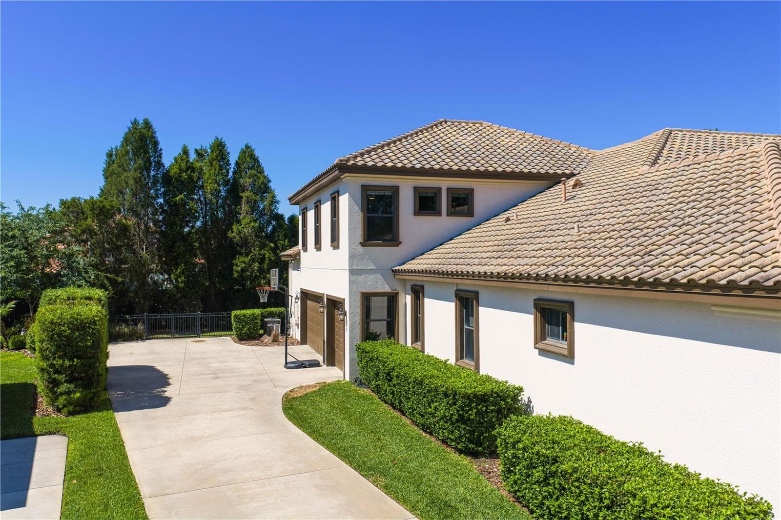 Single Family Residence at 16303 DUNLINDALE DR, LITHIA, photo 67 of 69