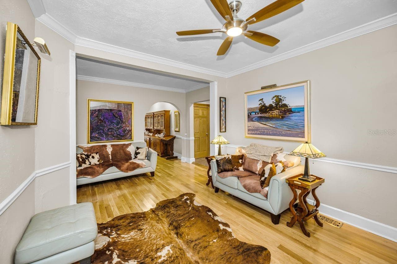 Single Family Residence at 732 NE OAK ST, ST PETERSBURG, photo 23 of 98