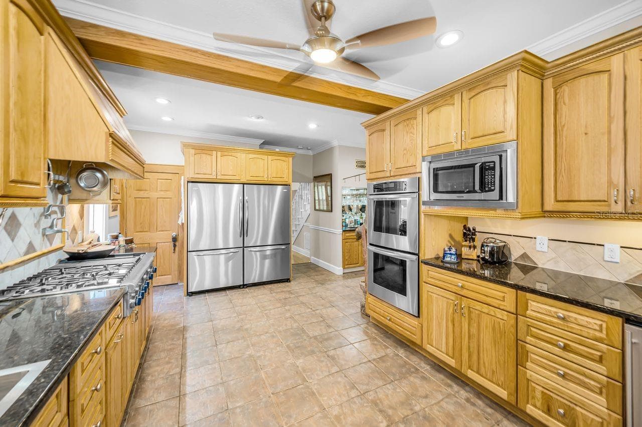 Two separate refrigerators - 732 NE OAK ST, ST PETERSBURG