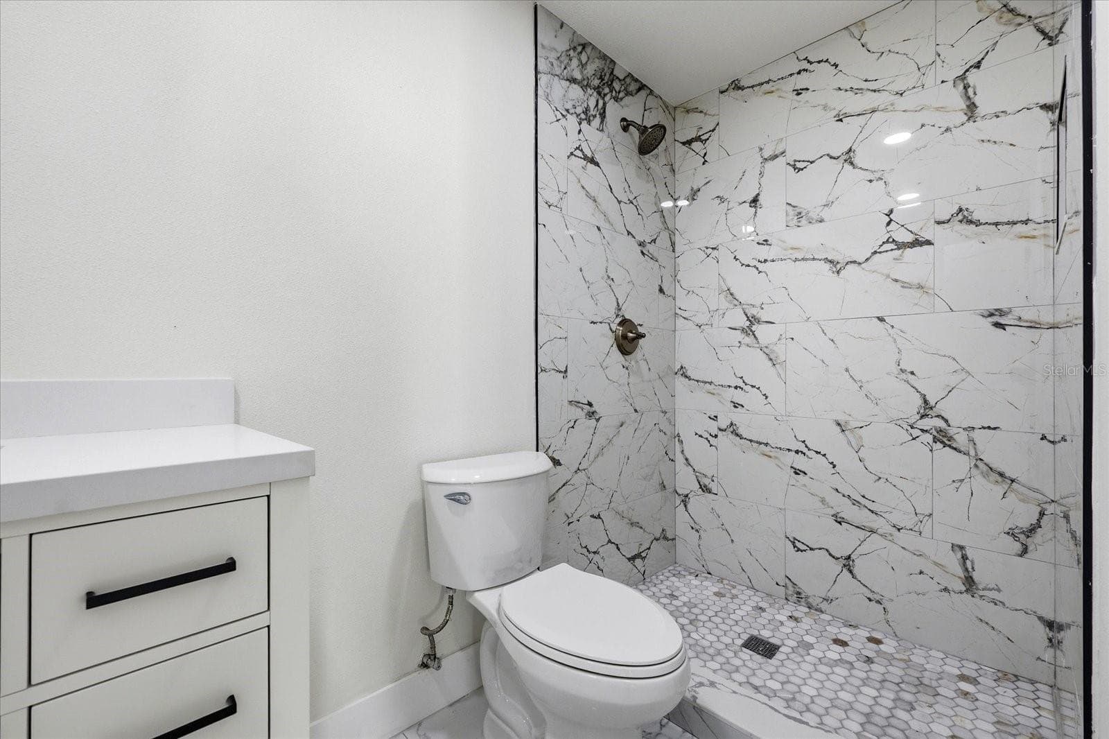 Single Family Residence at 3304 KING RICHARD CT, SEFFNER, photo 26 of 46