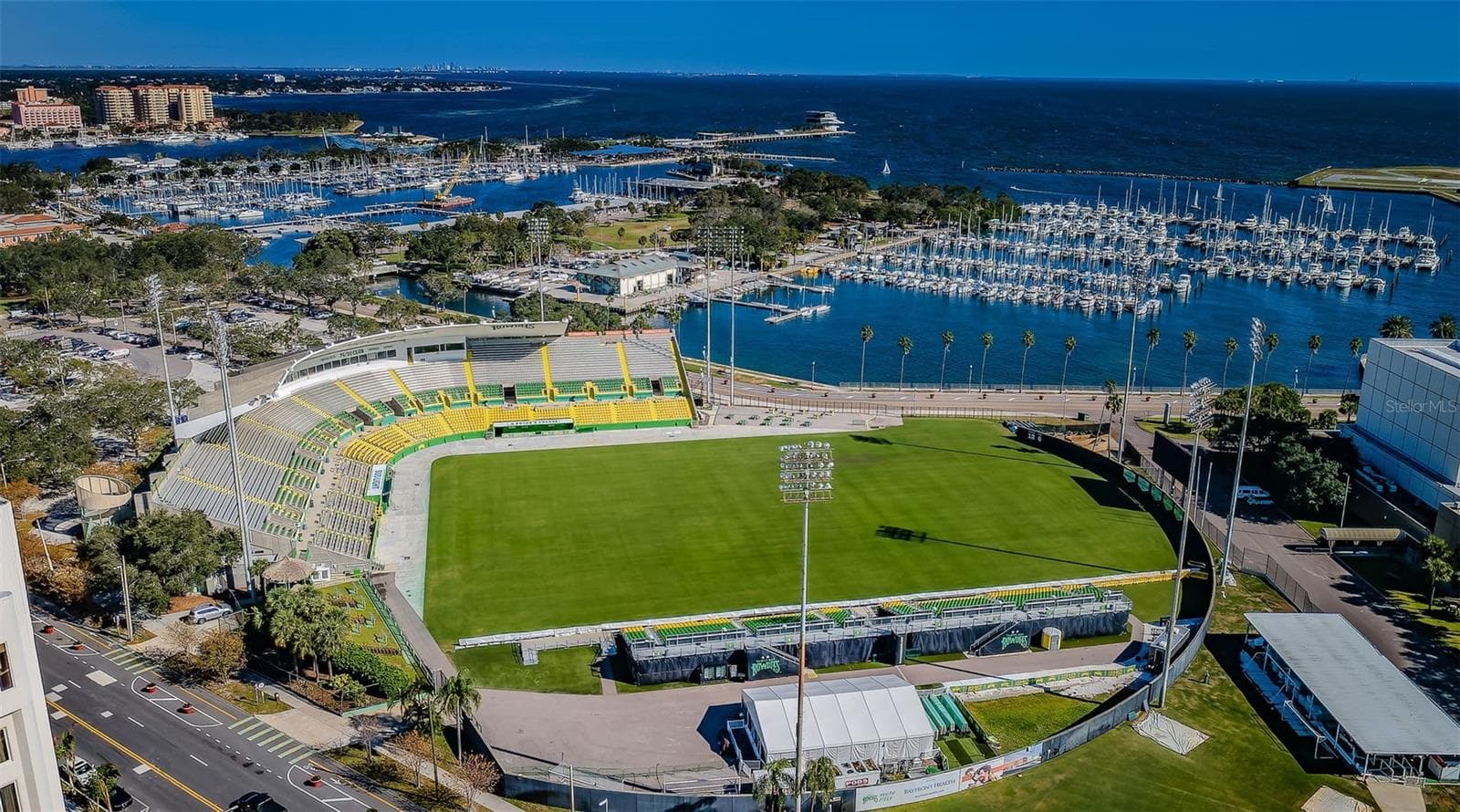Let's go Rowdies!!!!! About a 10 minute away. - 732 NE OAK ST, ST PETERSBURG