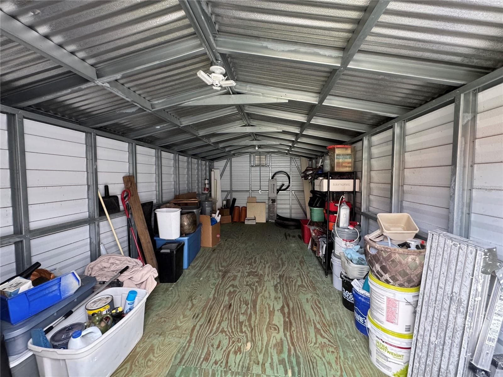 large workshop - 1809 STELLA CT N, LAKELAND
